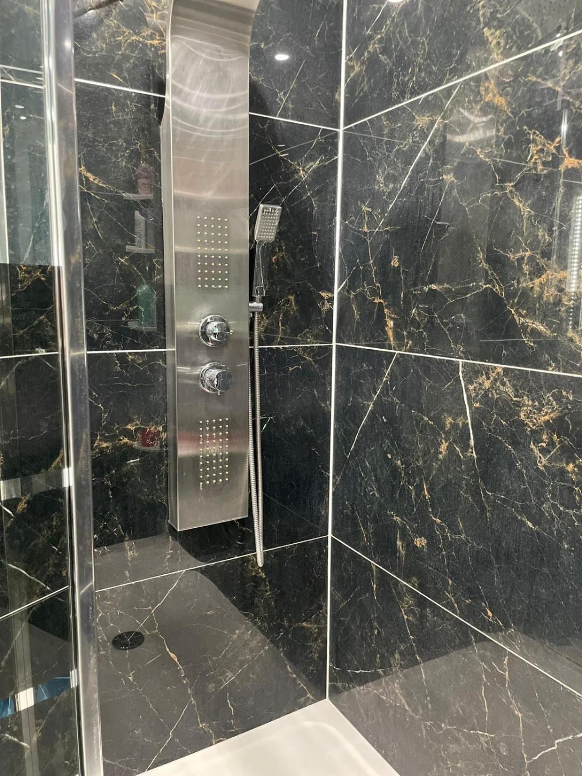 Place Privee/Le Marbre/Moderne/60M2 آنماس المظهر الخارجي الصورة